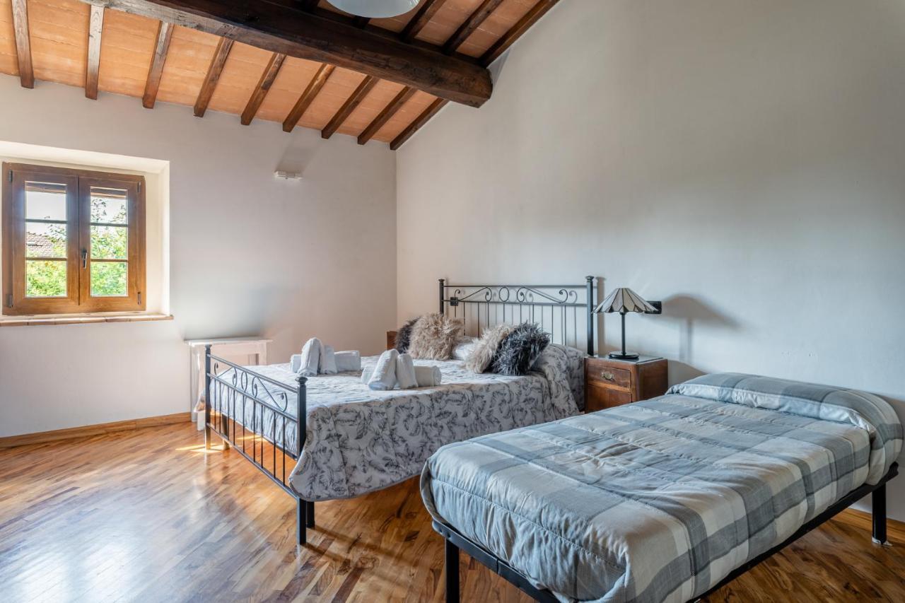 Casa Vecchia Rooms And Parking Gambassi Terme Luaran gambar